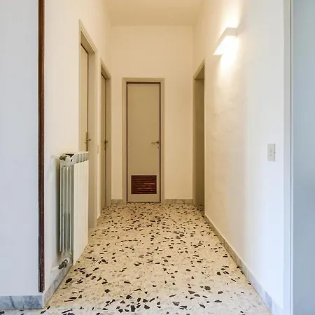 Amazing In With Kitchen