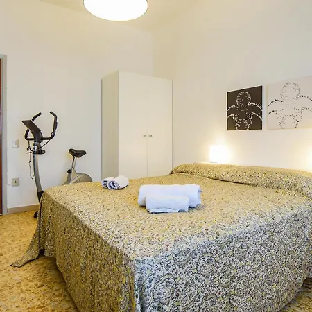 Amazing In With Kitchen Apartment