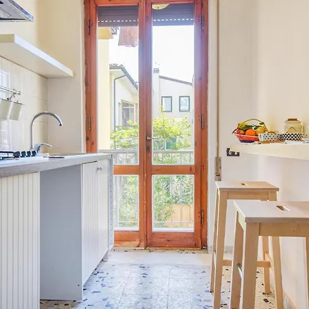 Amazing In With Kitchen *